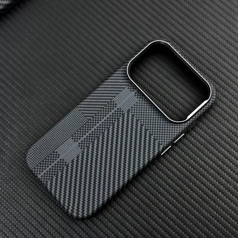 PrimeArmor - Carbon Fiber Texture Magnetic MagSafe Case for iPhone