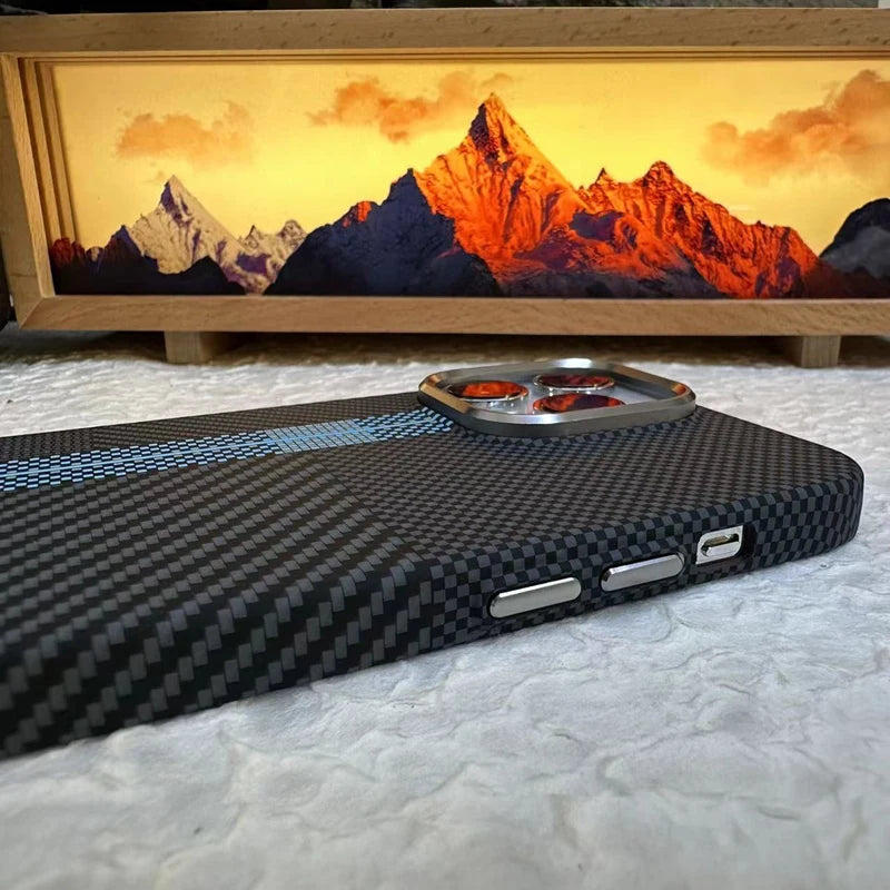 PrimeArmor - Carbon Fiber Texture Magnetic MagSafe Case for iPhone
